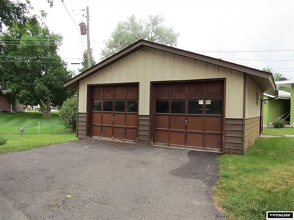 2nd image of 1095 McDougall Dr