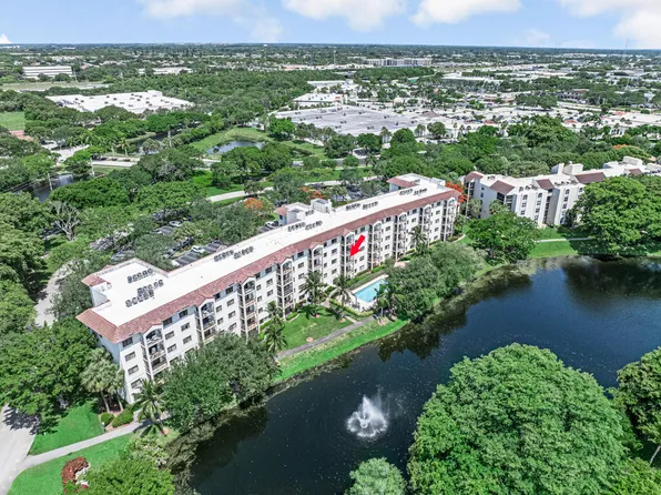 2105 Lavers Circle #306, Delray Beach, FL 33444