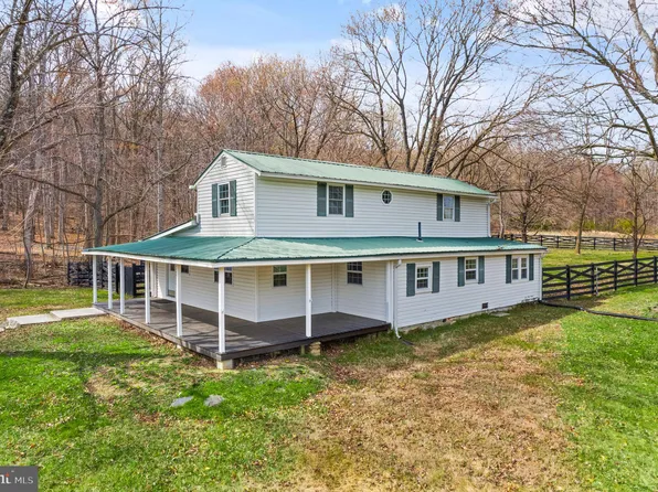 13757 Mountain Rd, Purcellville, VA 20132
