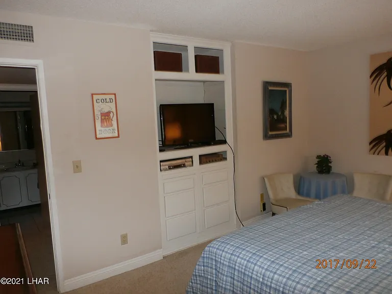 1720 Los Lagos Dr #B — Photo 15