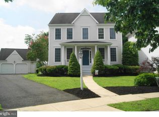 2 Elizabeth Ct, Medford, NJ 08055
