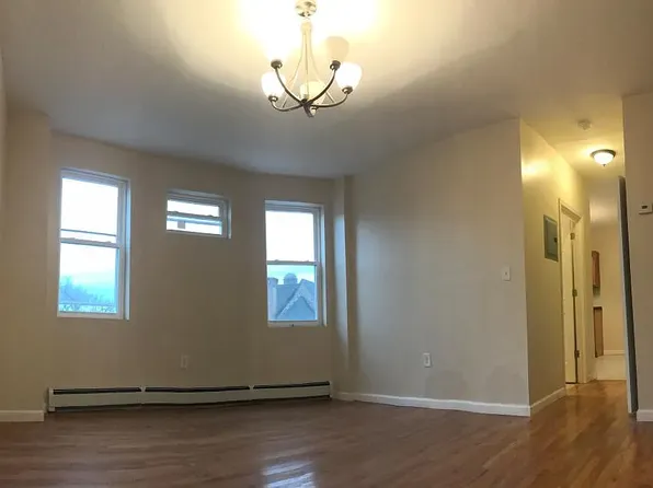 28 Sherman Ave, Newark, NJ