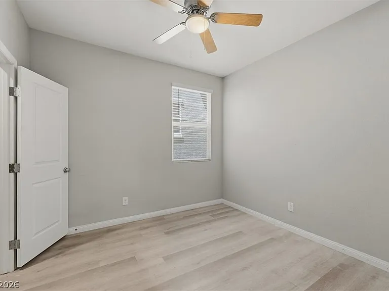 4061 Campeche Ave — Photo 9