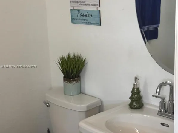 13201 SW 269th Ter, Homestead, FL 33032