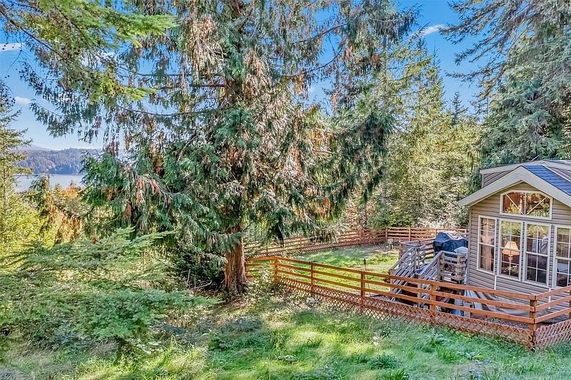 5th image of 120 N Rustic Ridge Drive