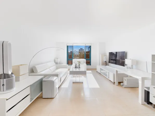 1 Irving Place image 1 of 15