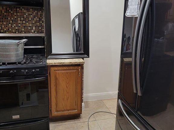 4th image of 2267 Utica Ave