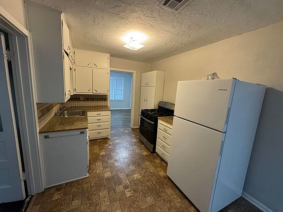 4th image of 419 E 16th Ave