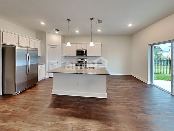 5th image of 3168 Artemisia Ln