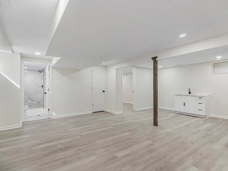 7701MOHAWKDR19_04142025