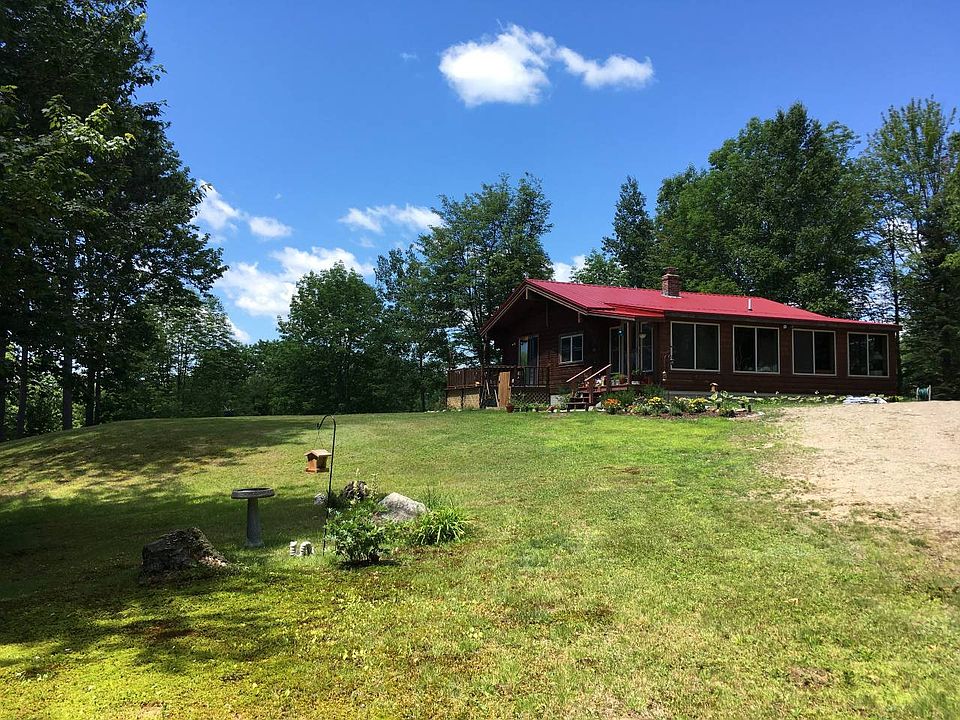1st image of 8 Ayer Dr