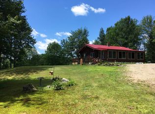 8 Ayer Dr, Norway, ME 04268