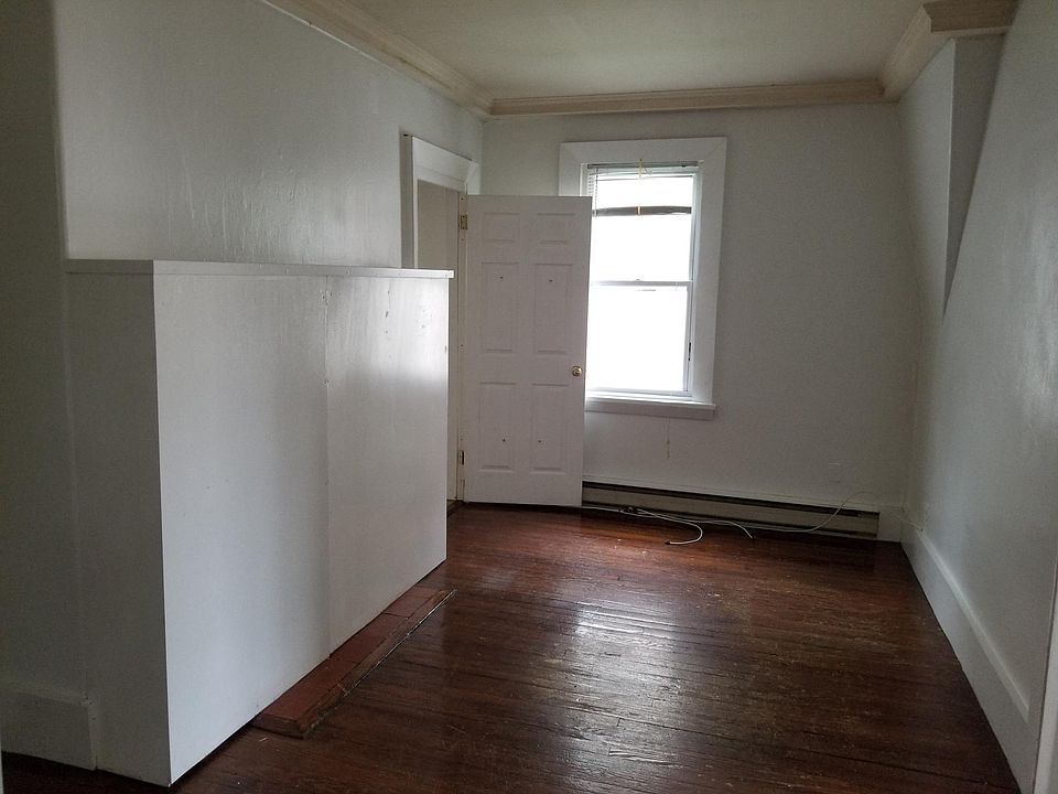 1st image of 12 Maryland Ave APT G