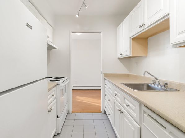 2 bedroom rental in Vancouver — photo 8