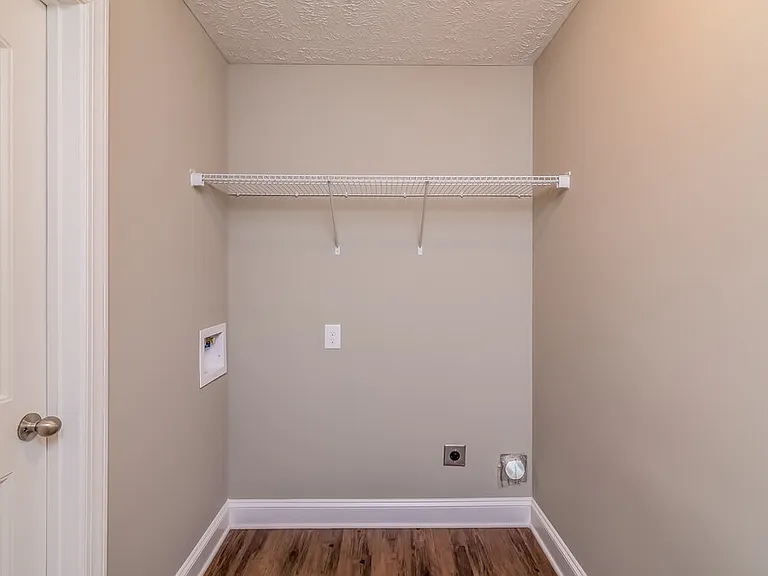 1032 Tammy Sue Ln — Photo 12