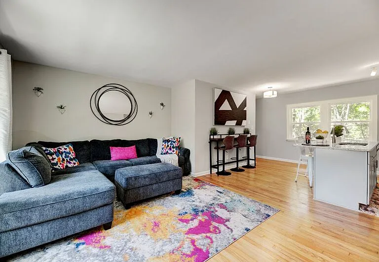 2809 Newark Dr — Photo 5