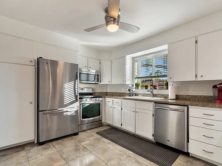 7303 E Cypress St — Photo 13