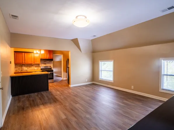 1101 Garvin Pl, Louisville, KY