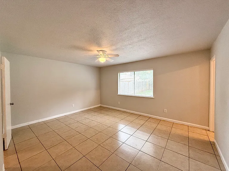 4125 Blue Flag Ln — Photo 11