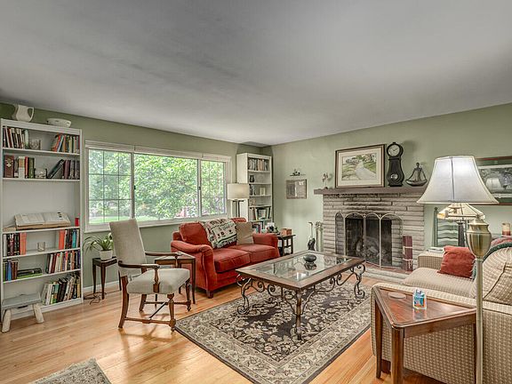 3rd image of 1390 Vidot Ct