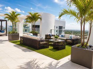 1010 SW 2nd Ave, Miami, FL 33131