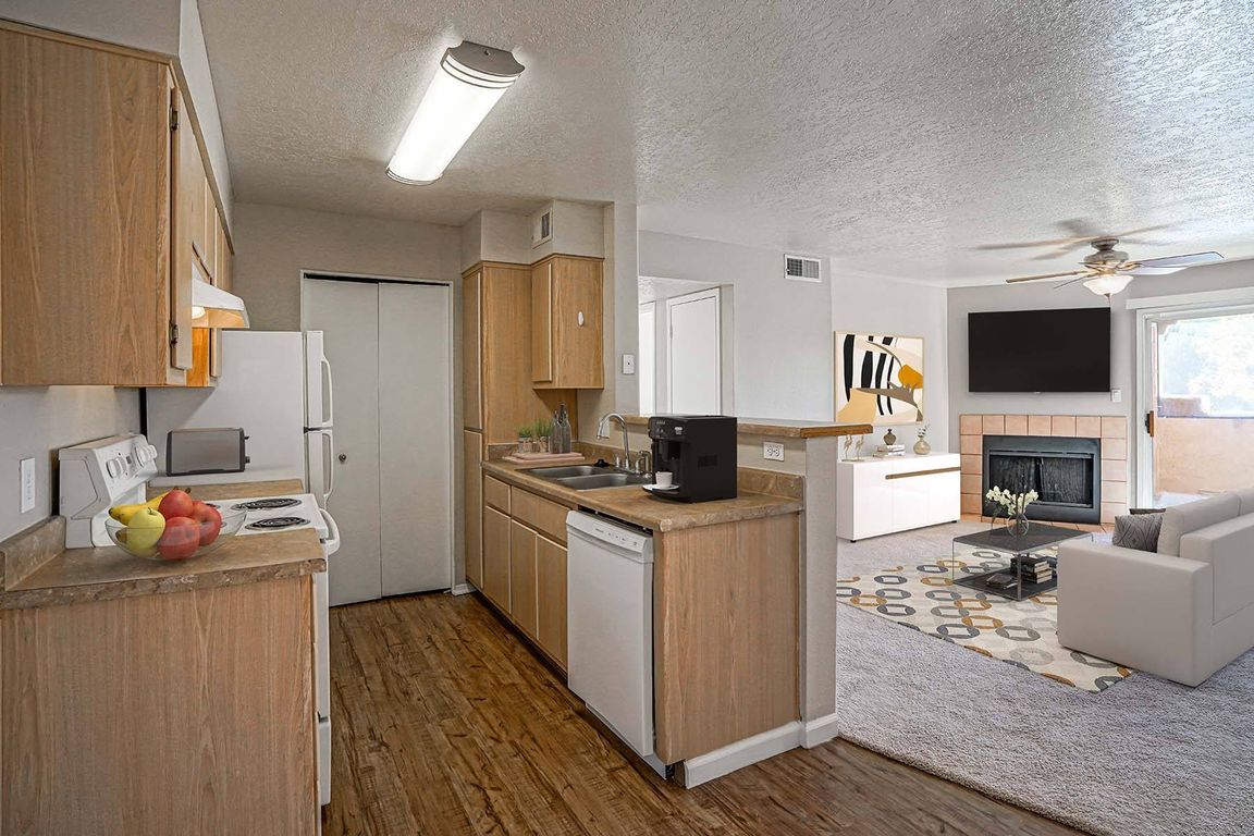 Kitchen & Living Room