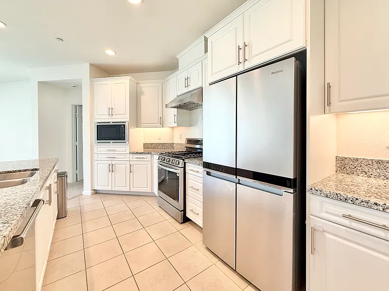 1047 Piedmont Rd — Photo 4