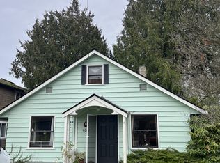 9002 11th Ave NW #1, Seattle, WA 98117