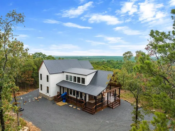 139 Conifer Trl, Broken Bow, OK 74728