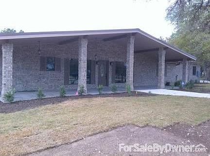 2nd image of 306 Bear Creek Dr