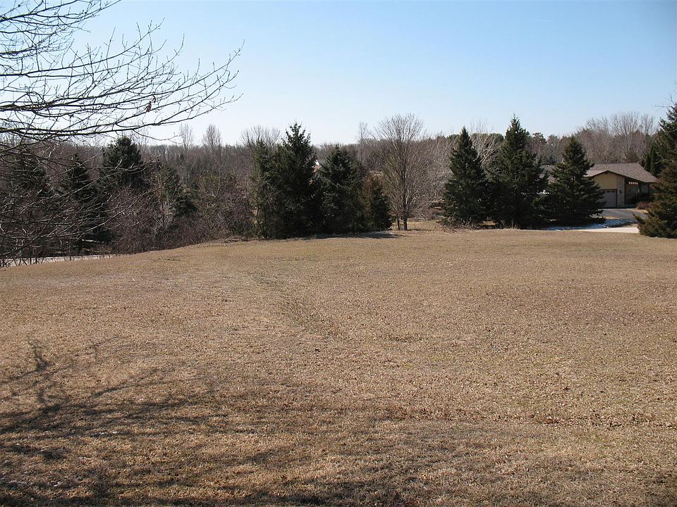 2nd image of Colleen Ln