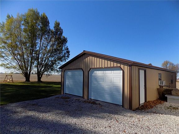 3rd image of 2975 W County Road 950 S