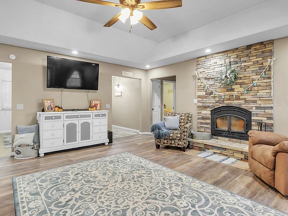 5th image of 27985 Masada Lane