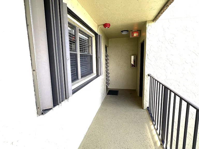 367 S Federal Hwy #C426 — Photo 20