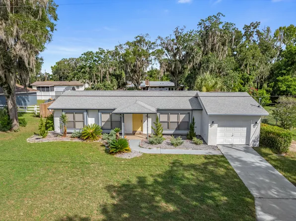 222 S Hunting Lodge Dr, Inverness, FL 34453
