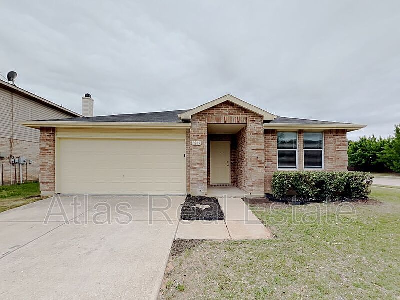 1st image of 3239 Andalusian Dr