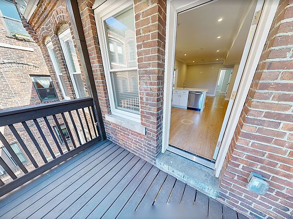 4th image of 161 Allston St #8