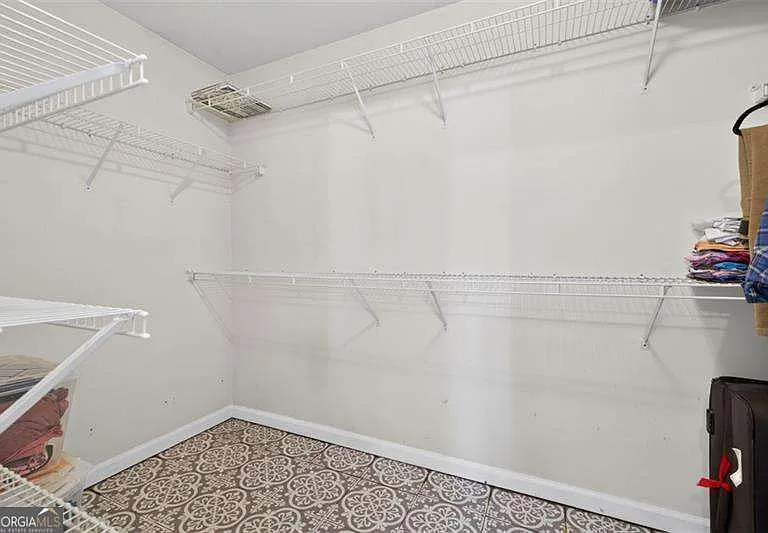 2865 Stonehenge Ct — Photo 26