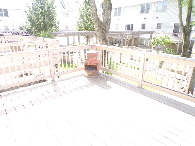 79 Wilber Ave — Photo 3