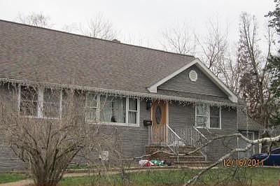 2nd image of 42 Whittier Ave