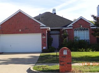 806 Bard Dr, Garland, TX 75040
