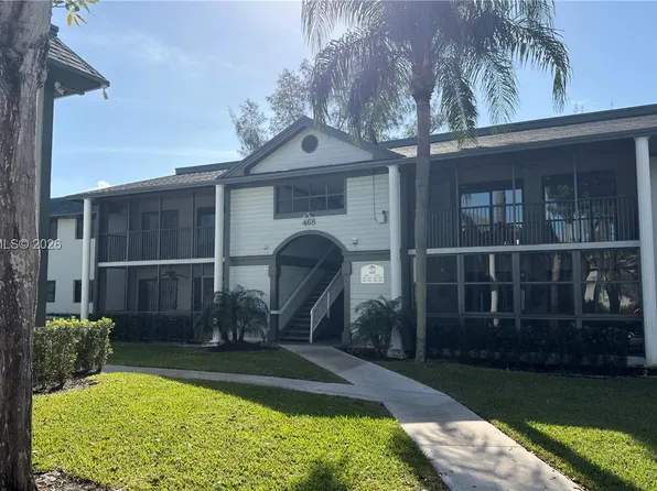 468 NE 206th Ln, Miami, FL