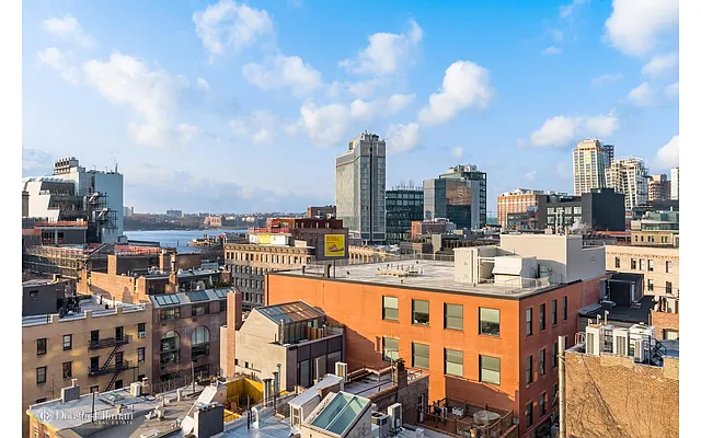 Sold by Douglas Elliman | media 25