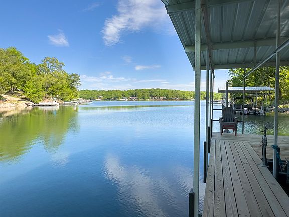 3rd image of 429 Tri Lakes Dr