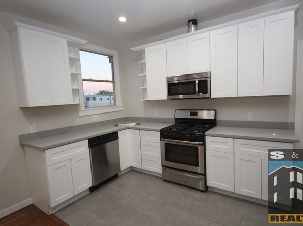 473 Elizabeth St APT 2