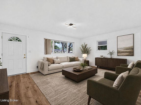 3rd image of 5105 Braidwood Dr