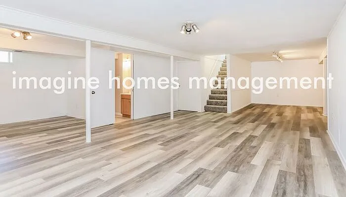 306 Oakfield Dr — Photo 13