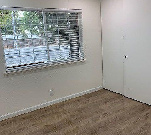 3rd image of 23 N Temple Dr #1