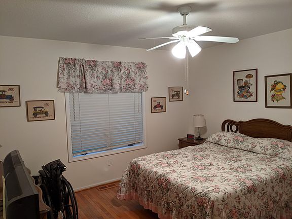 5th image of 2175 Wyndham Ln