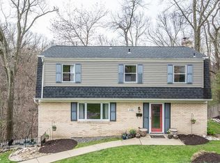 122 Harding Rd, Pittsburgh, PA 15229